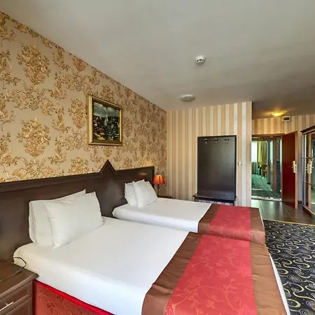 Montecito 3* Sofya